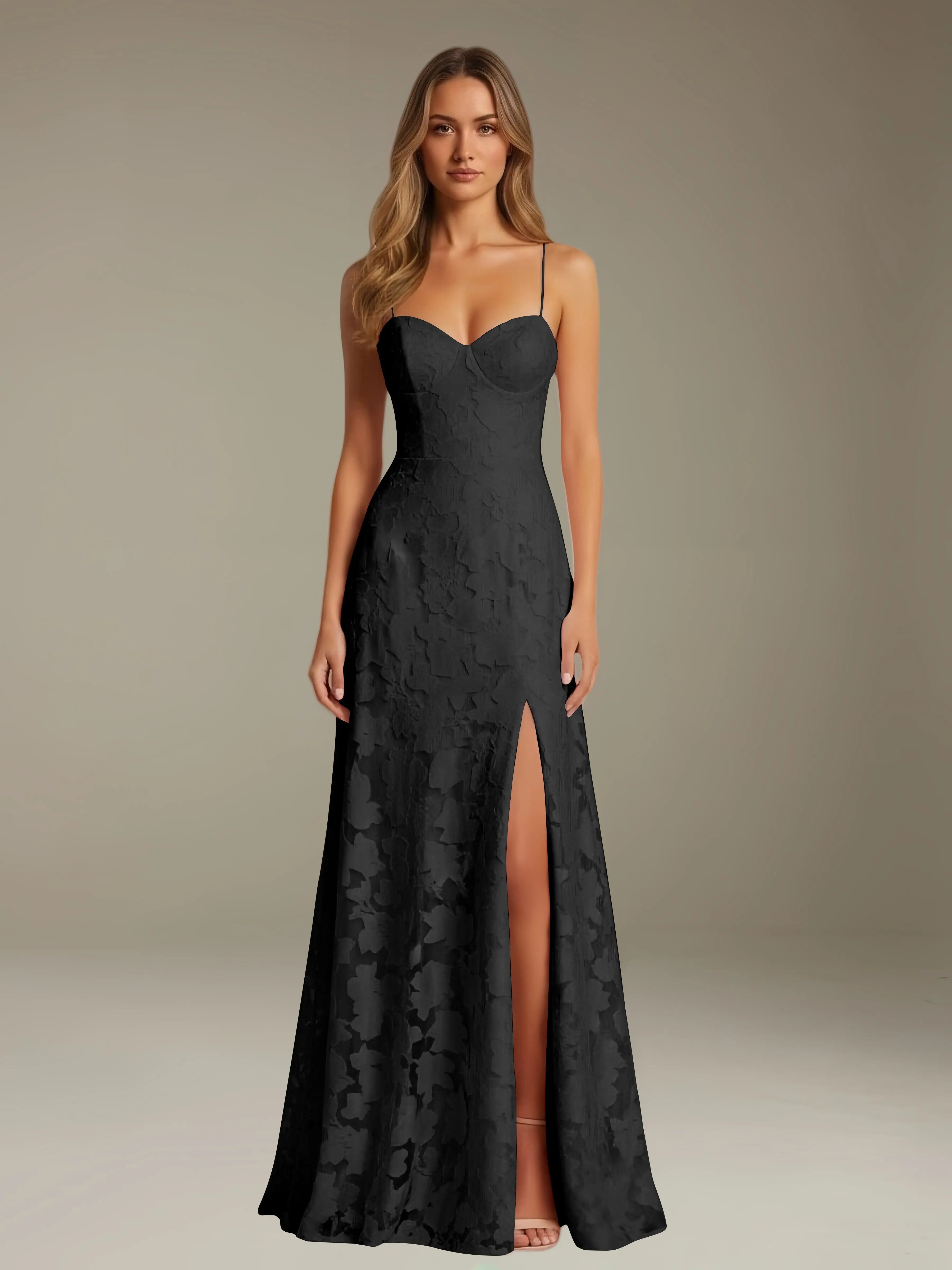 Vivienne | Women's Sweetheart Gown | Side Slit · Faylori